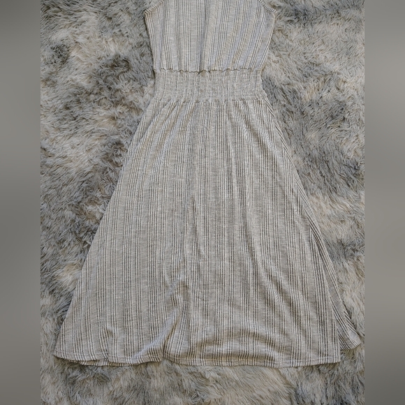 Caution to the Wind Women's Small Gray Ribbed Mock Neck Dress - Picture 7 of 12